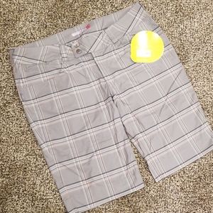 Blurr Hiking Plaid Bermuda Lesley Shorts